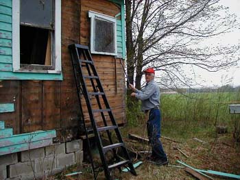 020 - Removing clapboards on back side