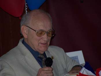035 - Reverend Brown dedicated new Walk of Remembrance Bricks