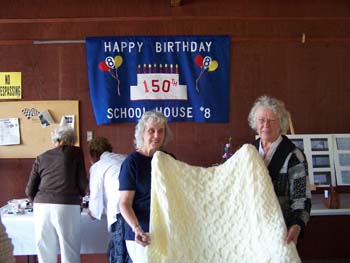 042 - The winner of the Afghan & the Lady who made it